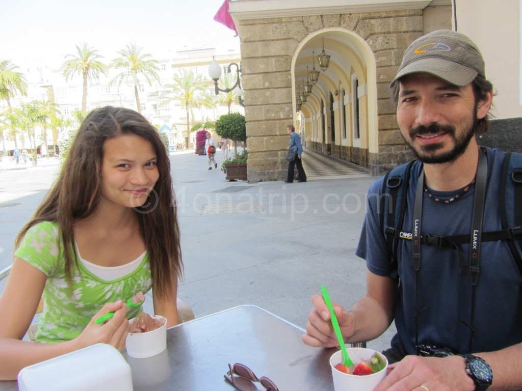 Eating frozen yogurt in Cadiz, Spain