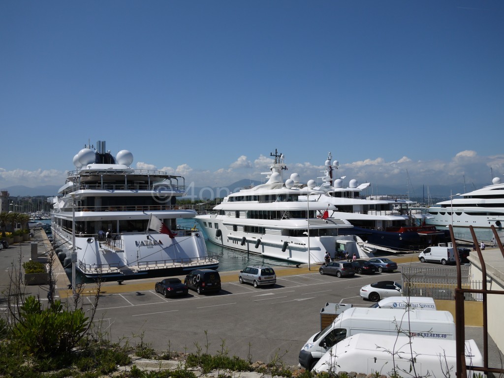 Katara Superyacht