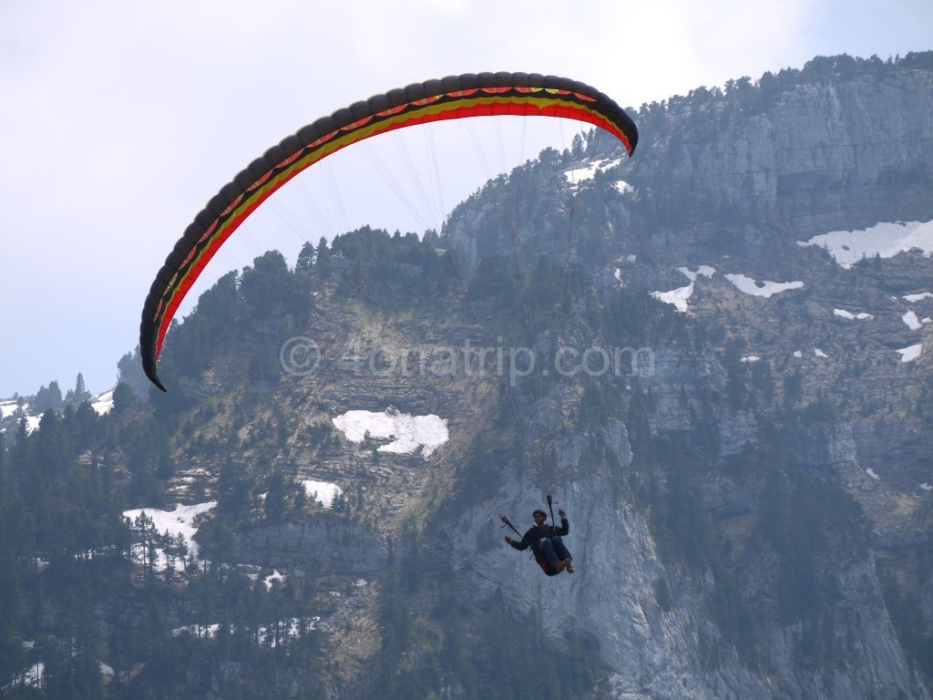 Paragliding in France