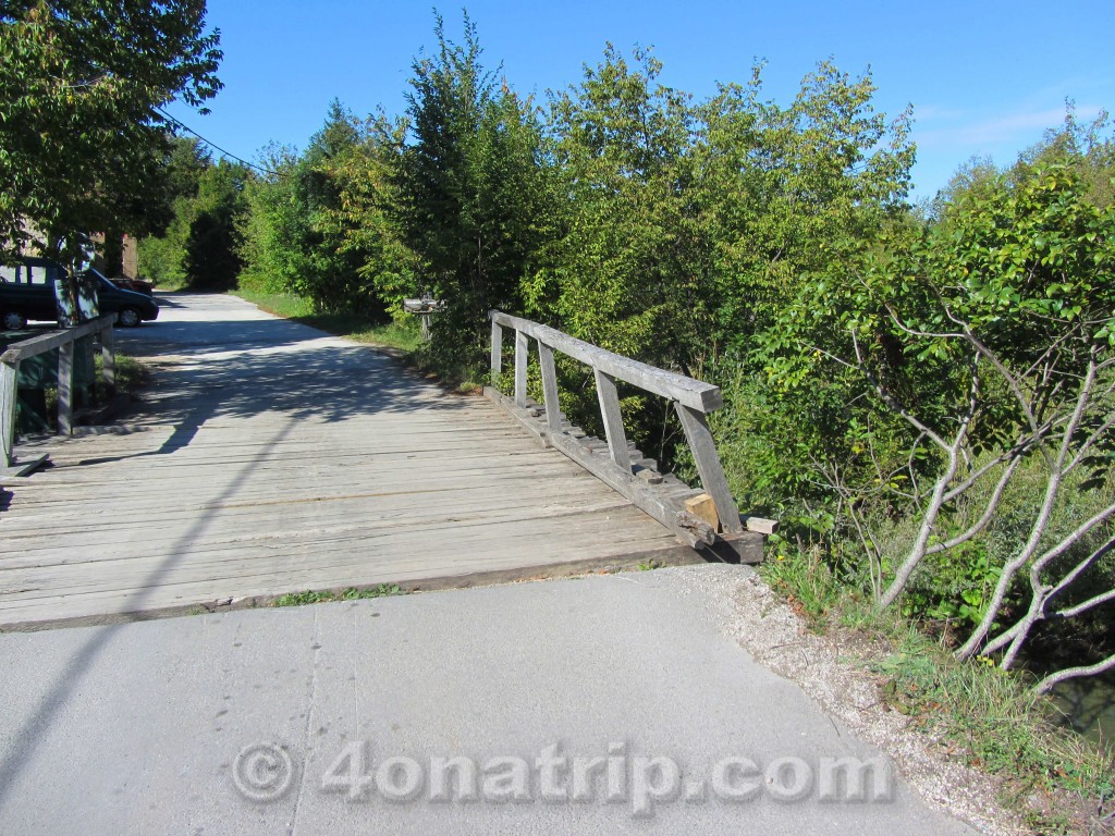 Plitvice overlook trail bridge