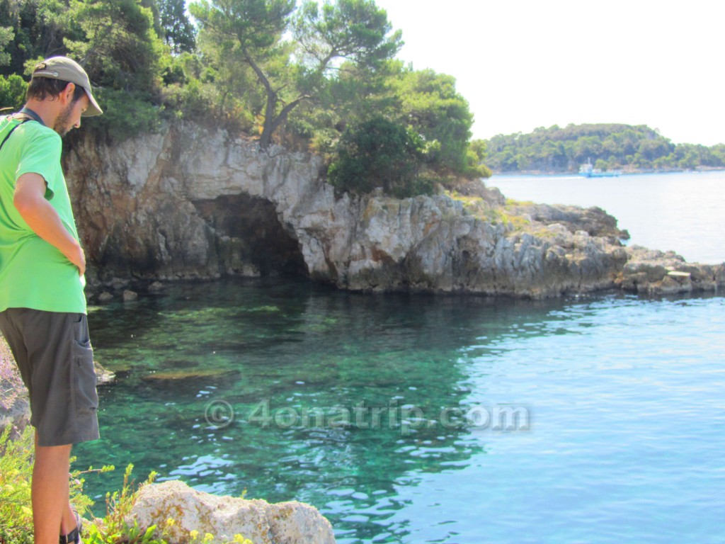 cliff jumping Rovinj Croatia