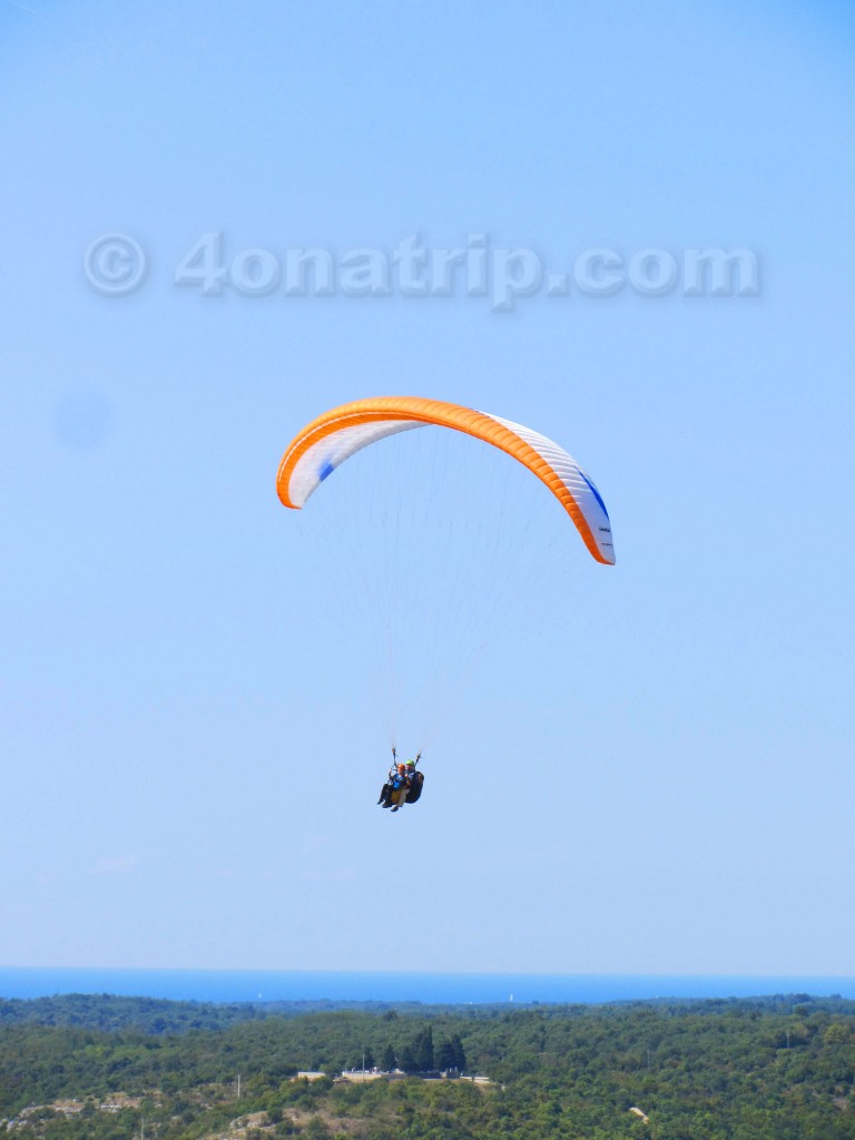 Tandum paragliding Motovun Croatia