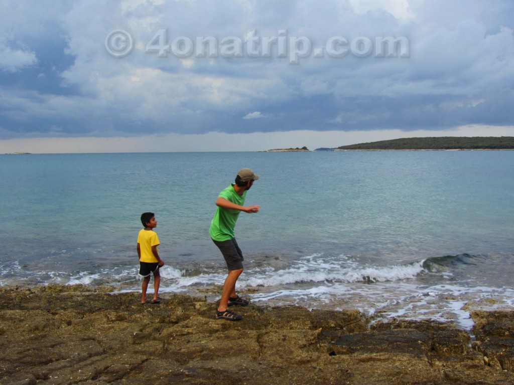 skipping rocks San Polo Camping