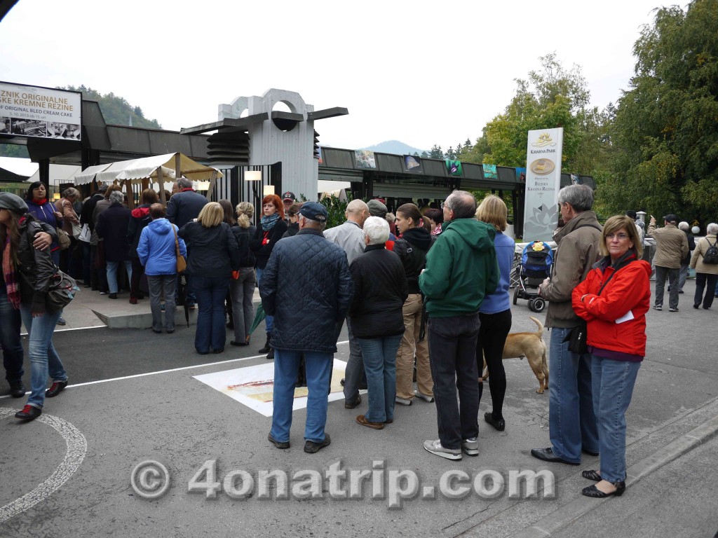 Line up to cake festival