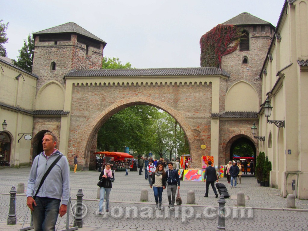 Munich arched gate