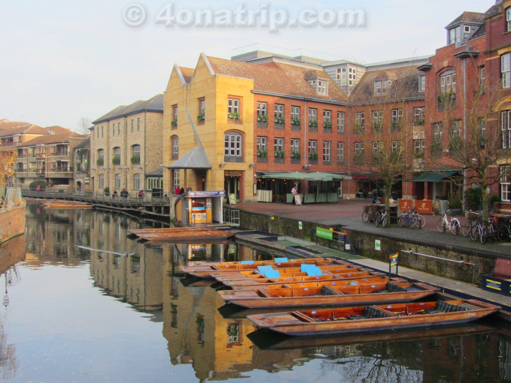 punting, boats in Cambridge UK