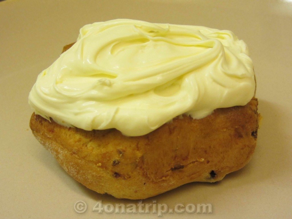 scone with clotted cream