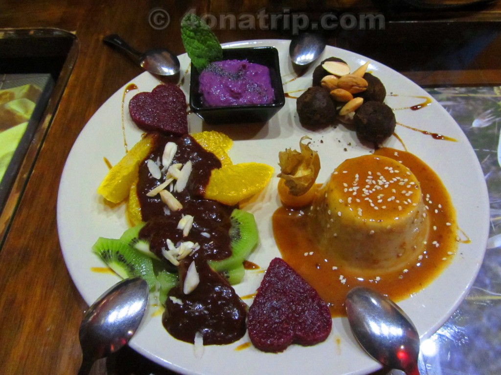 desserts at Paprika Granada Spain