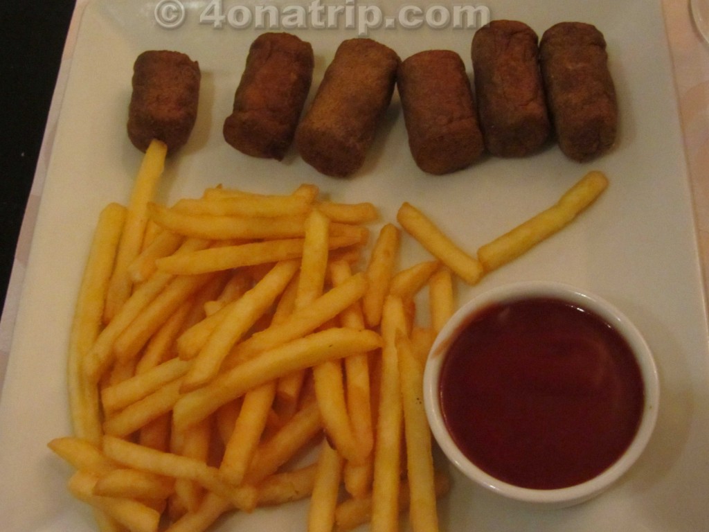 sausages and fries Vino Mio Malaga Spain